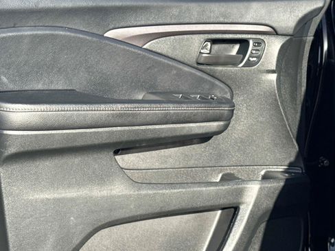 Certified 2023 Honda Passport EX-L image 19