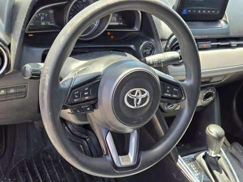 Used 2019 Toyota Yaris LE FWD image 9