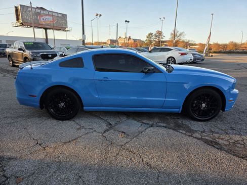 Used 2014 Ford Mustang Coupe w/ Equipment Group 102A image 4