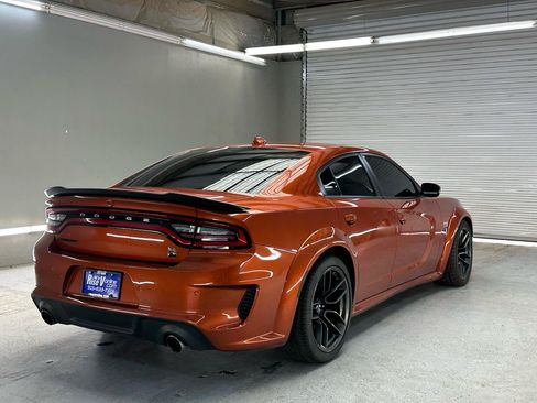 Used 2022 Dodge Charger Scat Pack RWD image 8