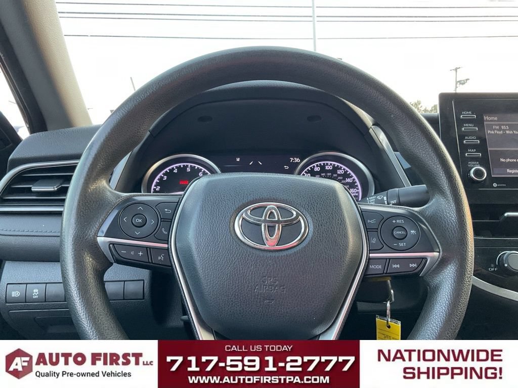 Used 2021 Toyota Camry LE AWD/4WD image 21