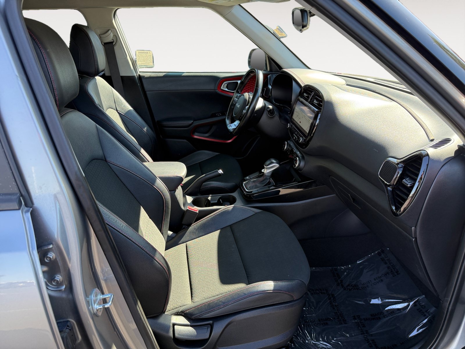 Used 2023 Kia Soul GT-Line FWD image 19