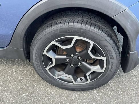 Used 2014 Subaru Crosstrek 2.0i Premium AWD/4WD image 11