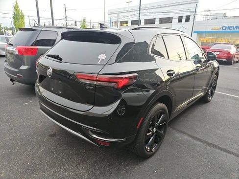 Used 2022 Buick Envision Preferred FWD image 3