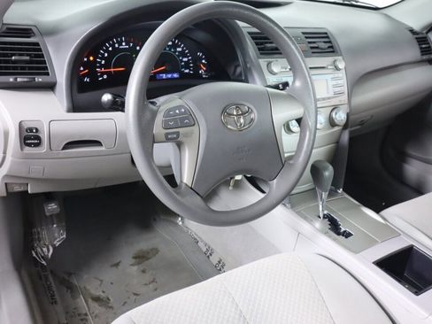 Used 2007 Toyota Camry LE image 9