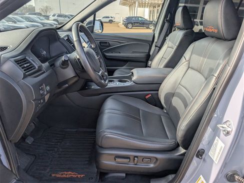 Certified 2024 Honda Passport TrailSport image 11