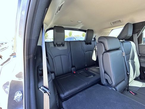 Used 2026 INFINITI QX60 Luxe w/ Cargo Package AWD/4WD image 19