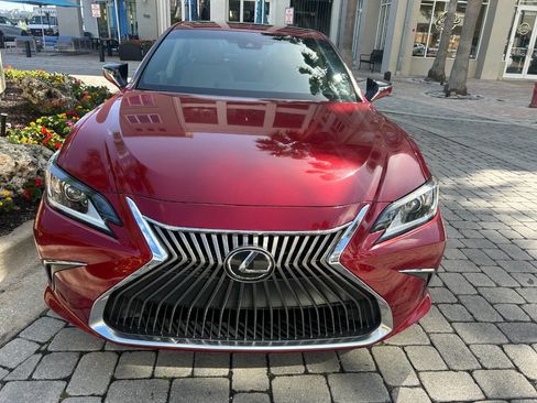 Used 2021 Lexus ES 350 w/ Protection Package (P3) image 7