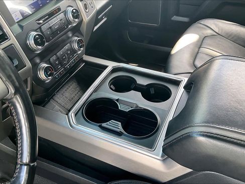 Used 2021 Ford F350 Platinum image 14