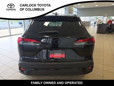 Used 2024 Toyota Corolla Cross XSE w/ Convenience Package image 8