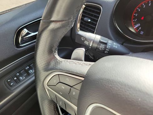 Used 2019 Dodge Durango GT image 28