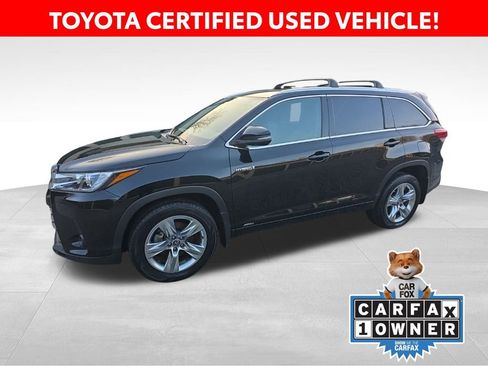 Certified 2019 Toyota Highlander Limited image 1