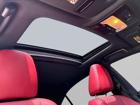 Used 2015 Lexus IS 350 w/ F-Sport Package RWD image 13