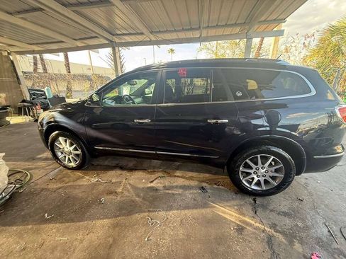 Used 2017 Buick Enclave Convenience FWD image 7