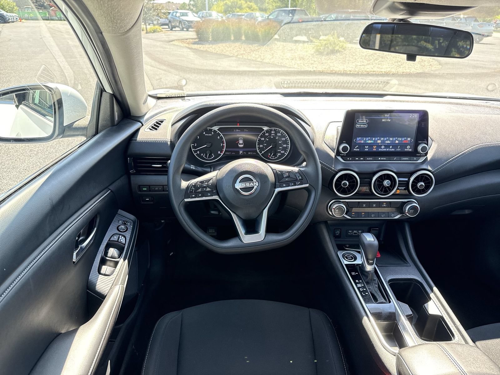 Used 2024 Nissan Sentra SV FWD image 15