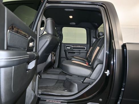 New 2026 RAM 2500 Big Horn AWD/4WD image 22