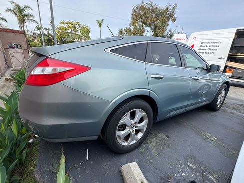 Used 2010 Honda Crosstour EX-L image 5