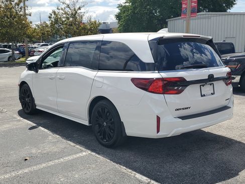 Used 2025 Honda Odyssey Sport-L image 8