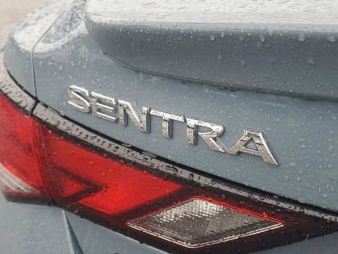 Used 2024 Nissan Sentra SR w/ SR Premium Package image 8