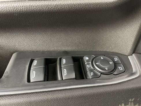 Used 2025 GMC Sierra 2500 SLT image 22