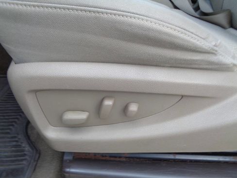 Used 2015 Chevrolet Silverado 2500 LT w/ LT Convenience Package image 41