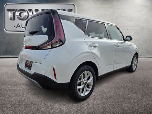 Certified 2024 Kia Soul LX w/ Option Group 015 FWD image 5