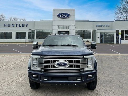 Used 2019 Ford F450 Platinum w/ Platinum Ultimate Package AWD/4WD image 2