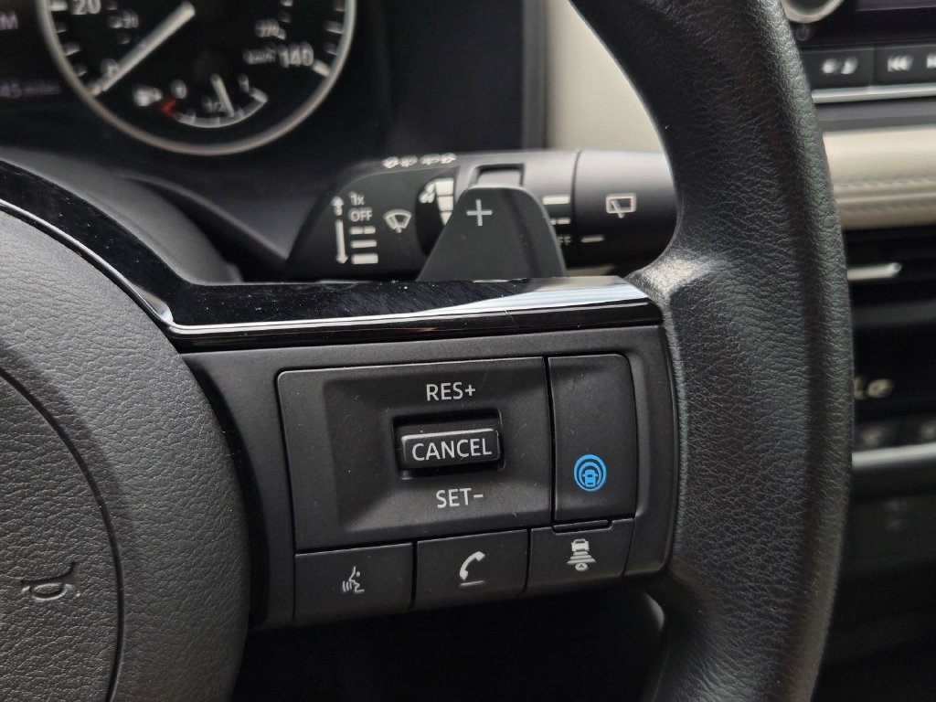 Certified 2023 Nissan Rogue SV FWD image 27