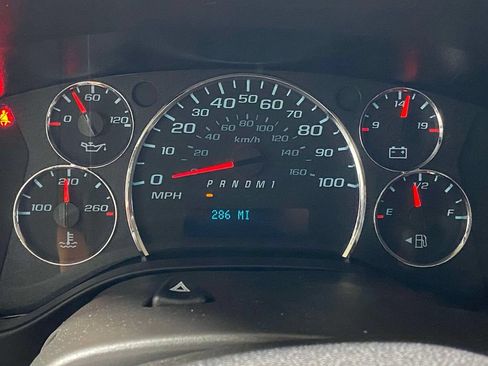 Used 2025 GMC Savana 2500 w/ Driver Convenience Package RWD image 26