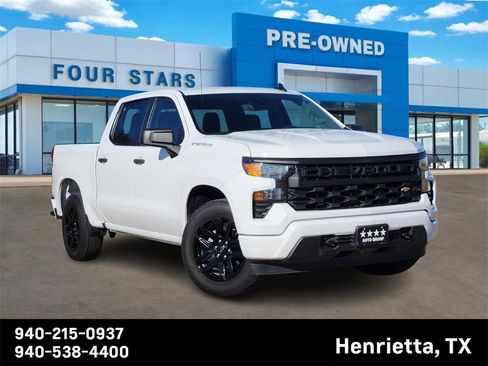 Used 2024 Chevrolet Silverado 1500 Custom image 1
