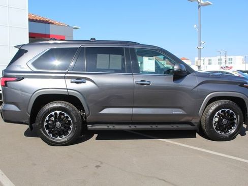 Certified 2023 Toyota Sequoia Limited w/ TRD Off-Road Package AWD/4WD image 22
