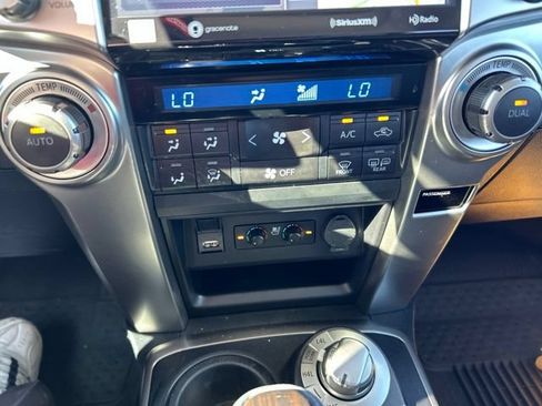 Used 2023 Toyota 4Runner Limited AWD/4WD image 17