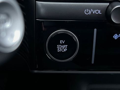 New 2026 Hyundai Ioniq 5 SE image 21