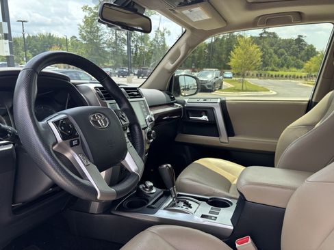 Used 2023 Toyota 4Runner Limited AWD/4WD image 16