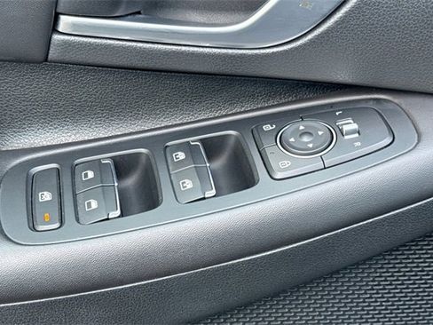 Used 2022 Hyundai Sonata SEL image 12