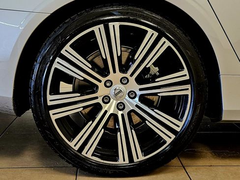 Used 2023 Volvo S90 B6 Ultimate w/ Protection Package Premier AWD/4WD image 34