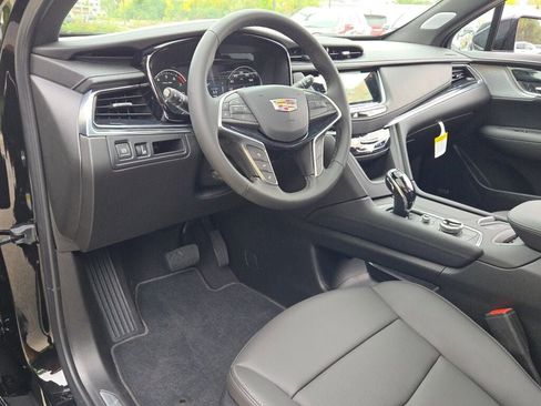 New 2025 Cadillac XT5 Premium Luxury image 25