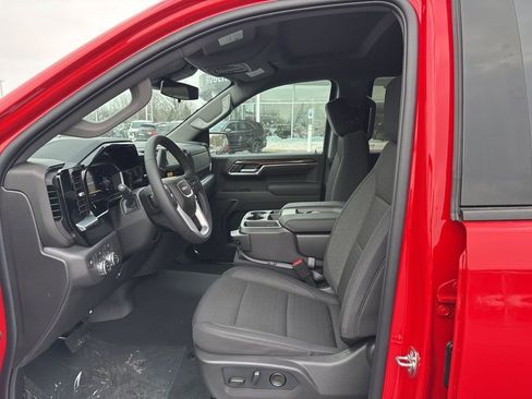 New 2026 GMC Sierra 1500 Elevation image 9
