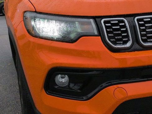 New 2026 Jeep Compass Limited image 9