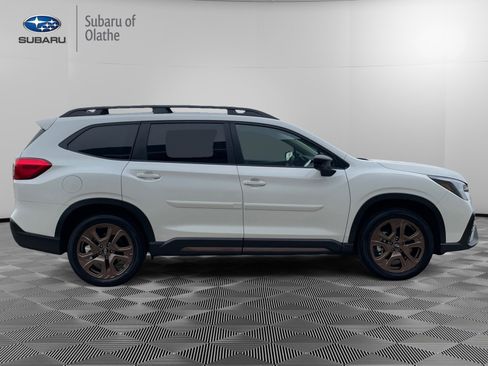 Certified 2025 Subaru Ascent Bronze Edition image 12