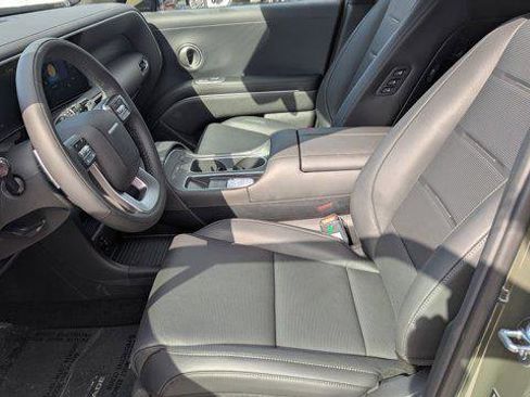 Used 2026 Hyundai Palisade Calligraphy image 13