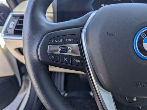 Used 2024 BMW i4 eDrive40 w/ Premium Package image 27