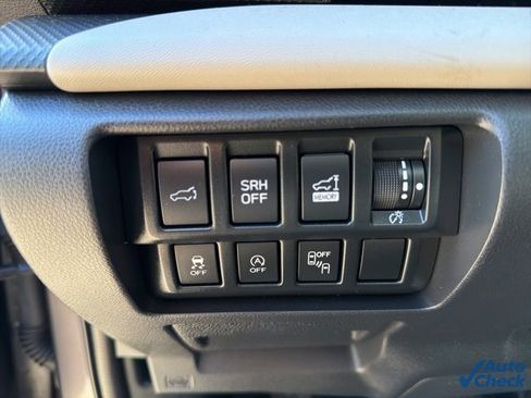 Used 2023 Subaru Forester Limited image 36