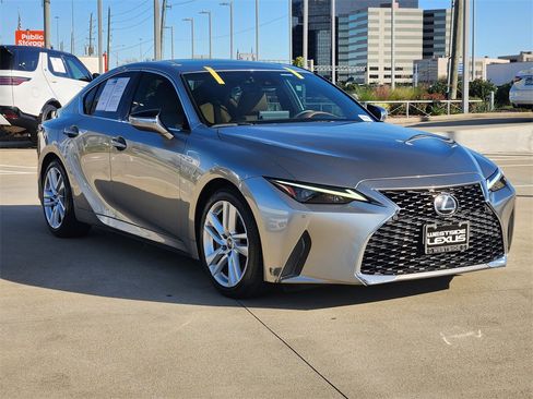 Used 2023 Lexus IS 300 w/ Comfort Package image 3