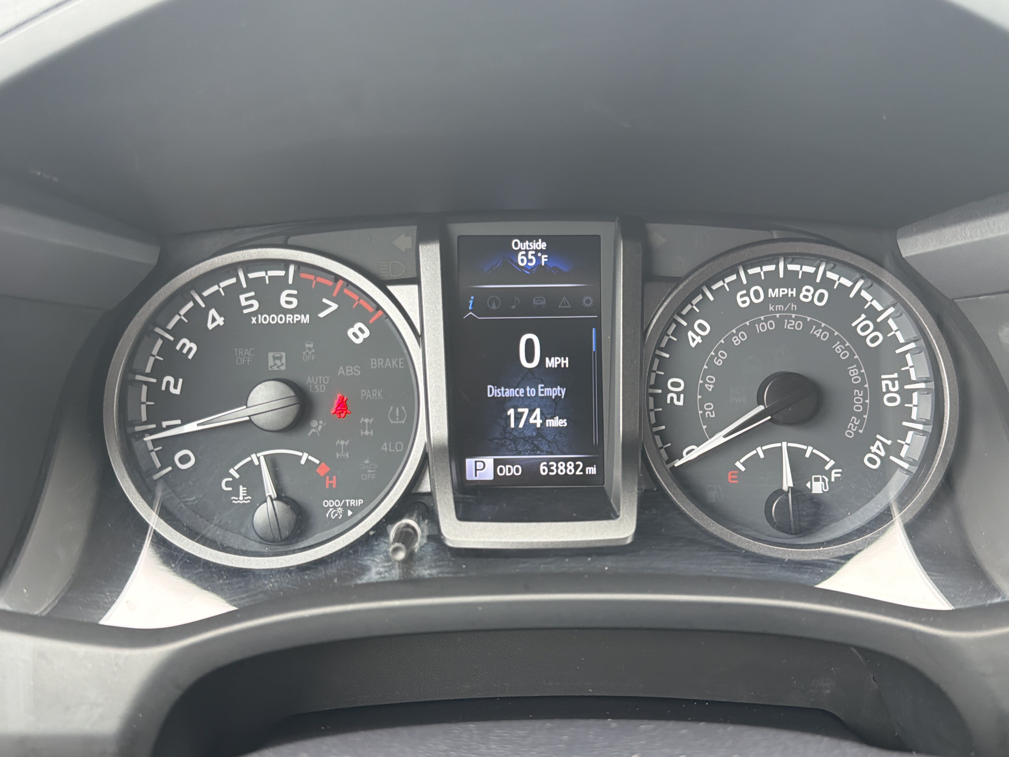 Used 2022 Toyota Tacoma TRD Sport w/ TRD Premium Sport Package AWD/4WD image 30