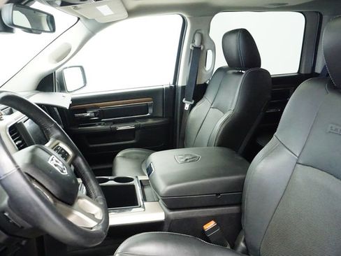Used 2014 RAM 1500 Laramie w/ Convenience Group image 25