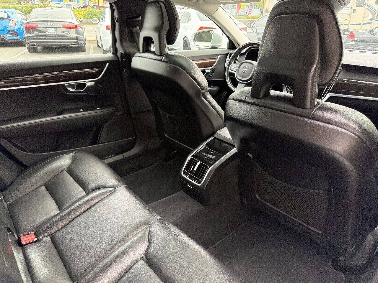 Used 2018 Volvo S90 T5 Momentum w/ Convenience Package AWD/4WD image 22