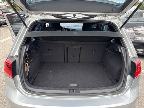 Used 2015 Volkswagen GTI SE FWD image 30