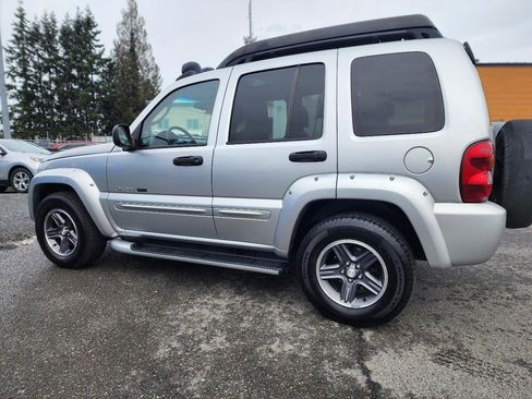 Used 2003 Jeep Liberty Renegade image 7