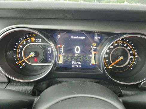 Certified 2021 Jeep Wrangler Unlimited Sahara AWD/4WD image 26